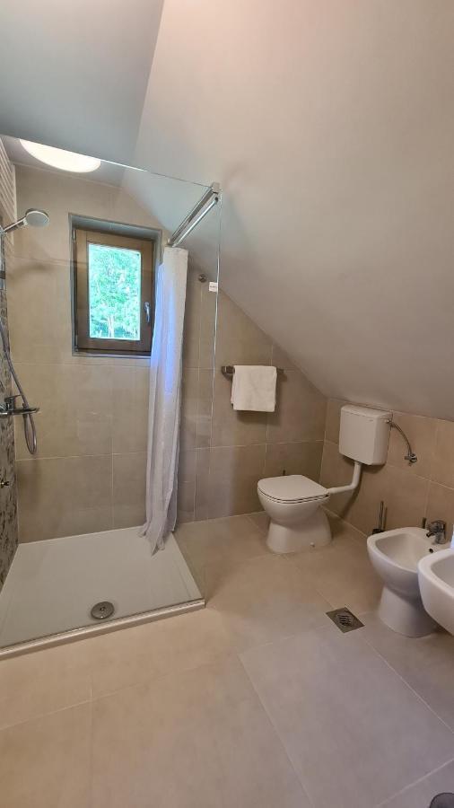 Forestside House Gacka With Relax Area Sinac Luaran gambar